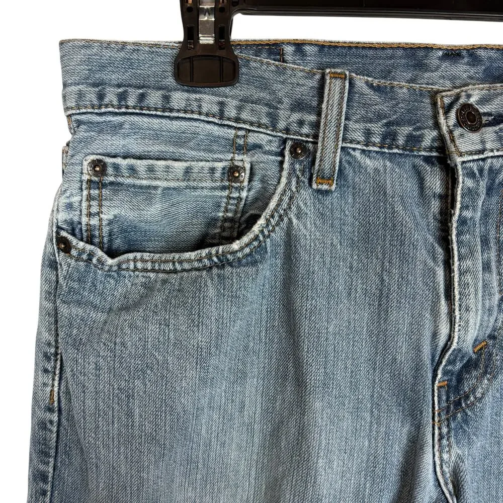 Levi's Jeans Mens 32x30 Blue Denim Medium Wash Mid-Rise Straight Leg‎ Classic